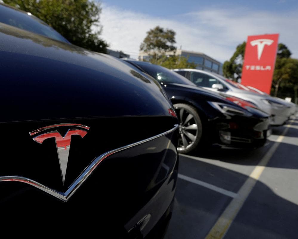 Politics live: electrifying push for Australians to save $5,000 a year; bumper weekend for auctions