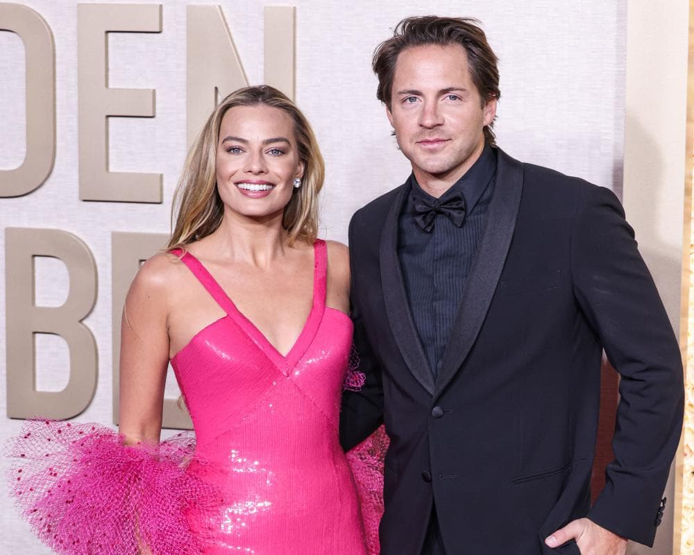 Margot Robbie changing her name to her husband’s hurts my beautiful lesbian brain. Here’s why
