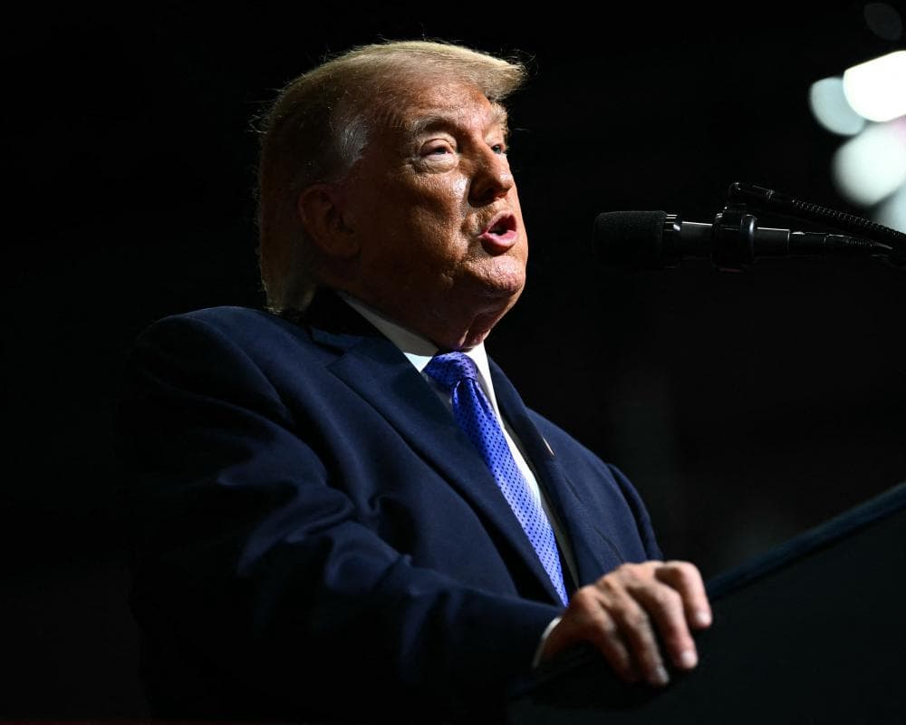 Trump rallies in South Carolina as turmoil grows over Alaska campaign investigation – live